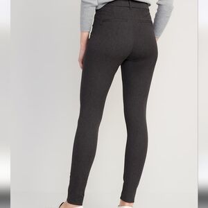 Old Navy Women's Skinny Pants - Dark Gray